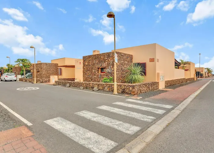 Casa Mavadel Сasa de vacaciones La Oliva
